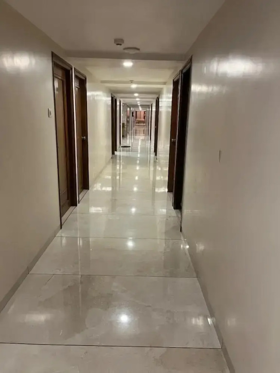 Hotel Golden Plaza surat