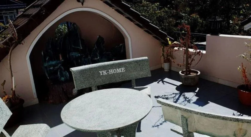 YK Home Luxury Villa