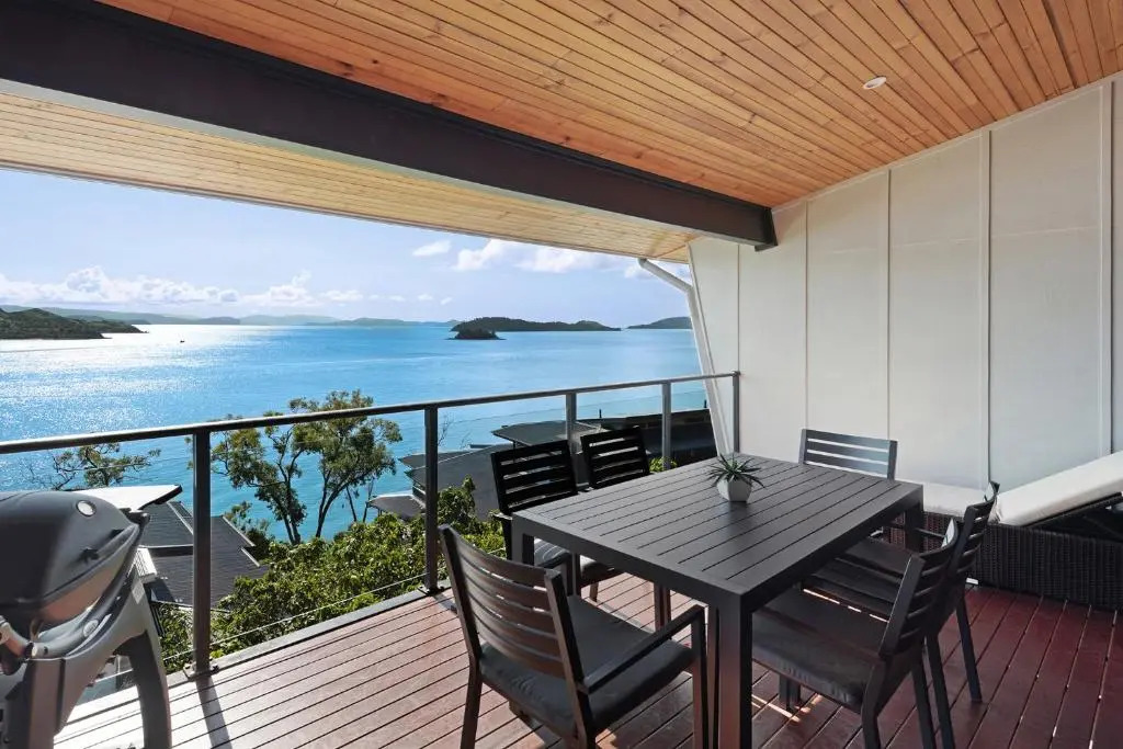 Shorelines Apartments on Hamilton Island by HIHA
