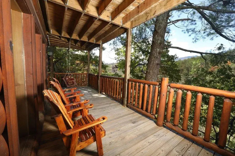 Blessed Nest 4 Br cabin by RedAwning