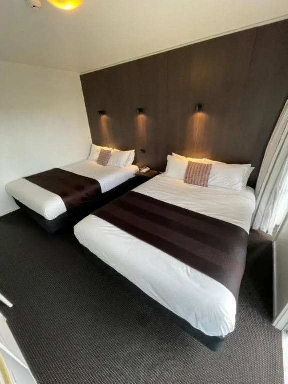 Grand Riccarton Hotel