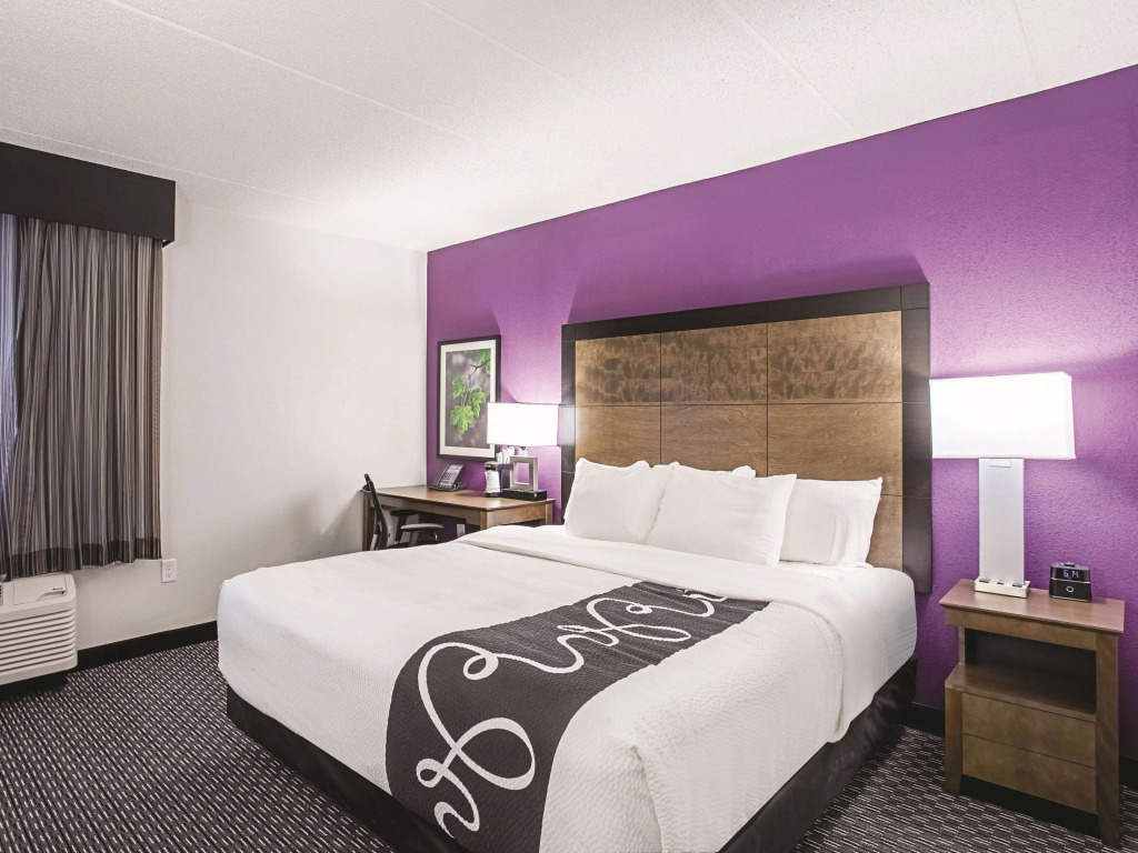 La Quinta Inn & Suites Baltimore N / White Marsh