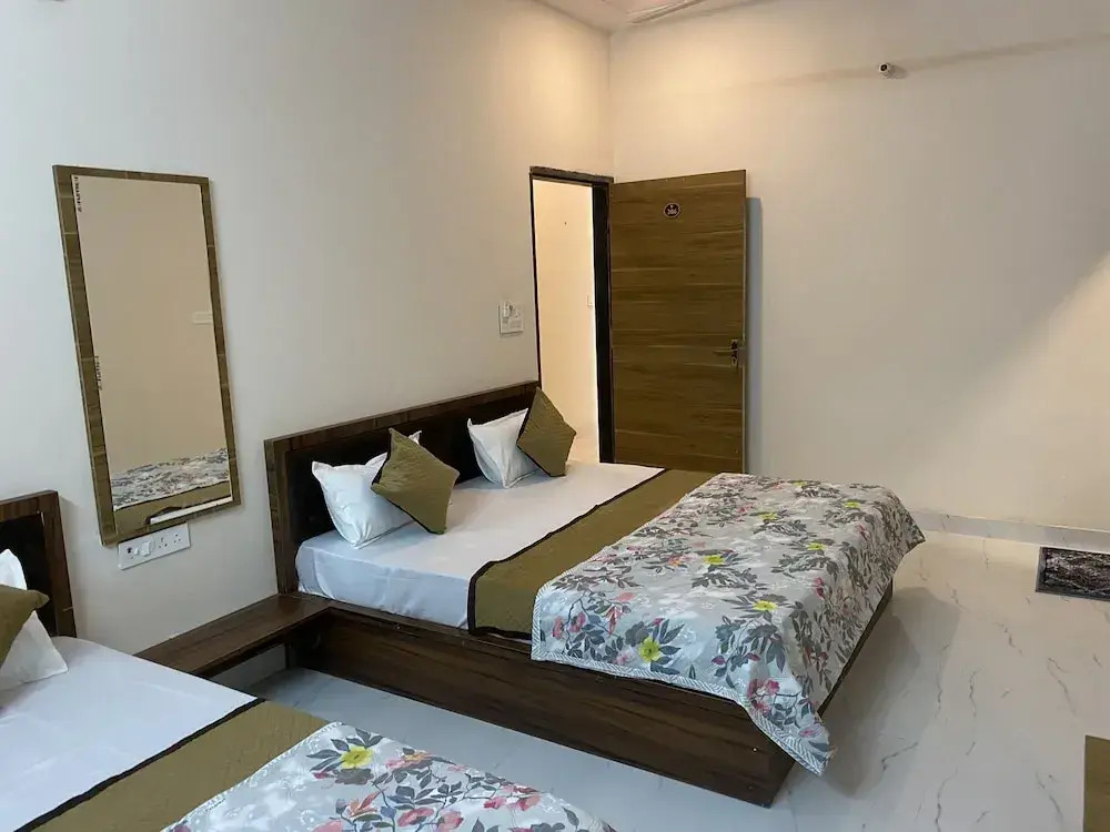 Hotel Banshi wala