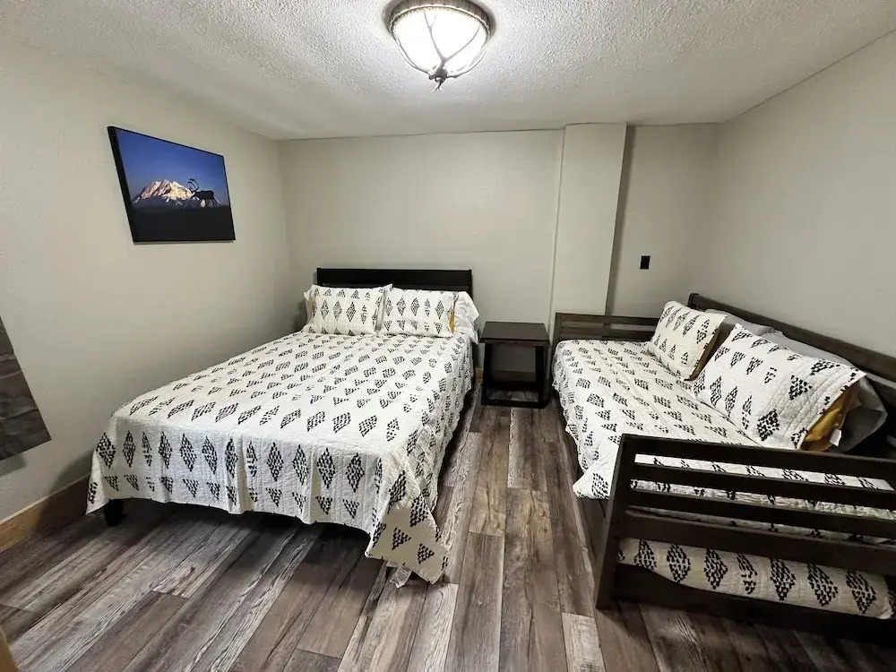 Caribou Crossing Motel