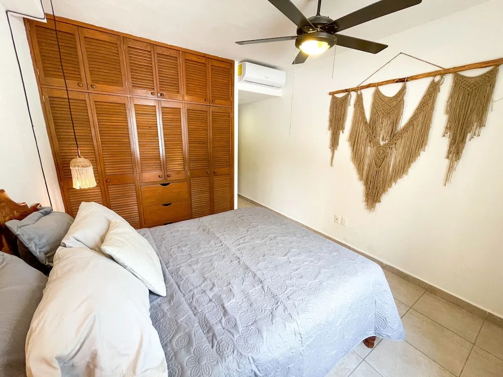 Simply Comfort Gorgeous 2BdApt PCDCenter
