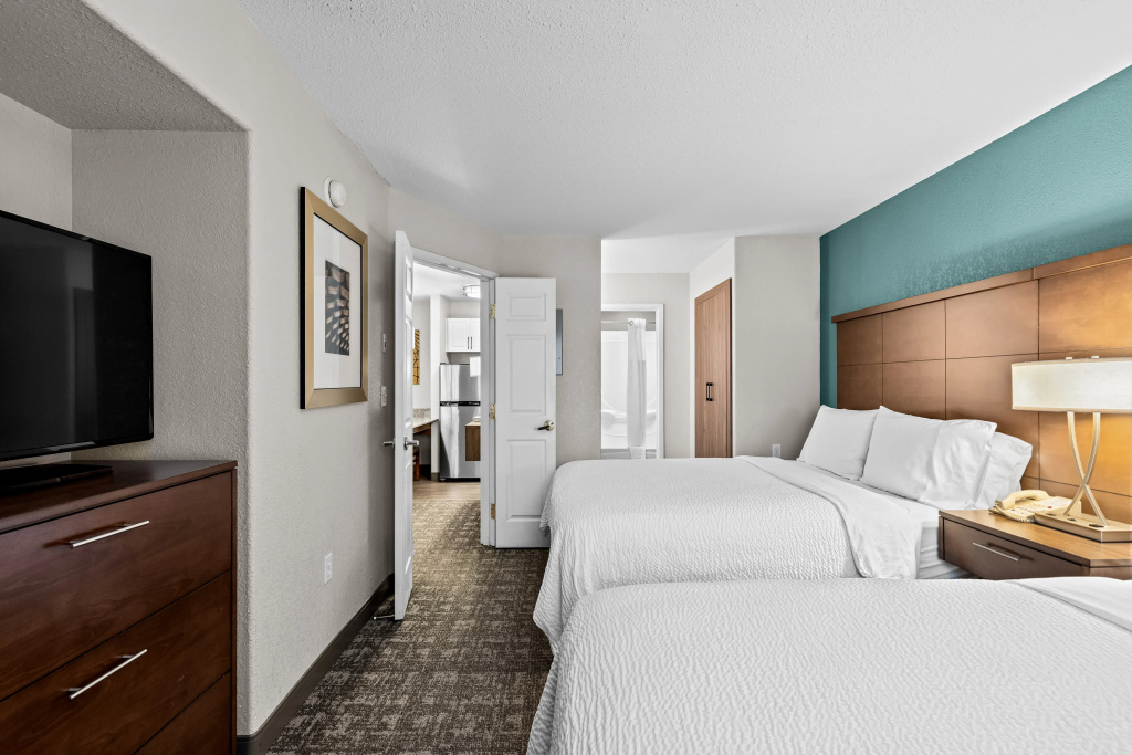 Staybridge Suites - Calgary Airport by IHG
