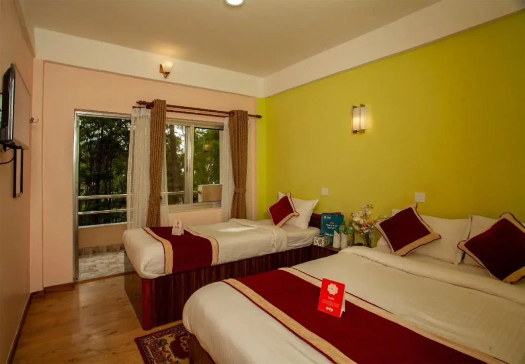 Hotel Cirrus by Oyo Rooms