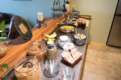 Bay Avenue Inn