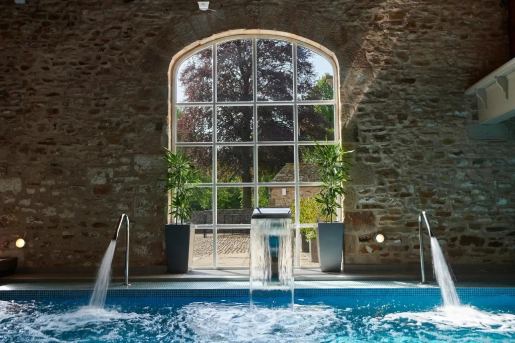 CBH The Devonshire Arms Hotel