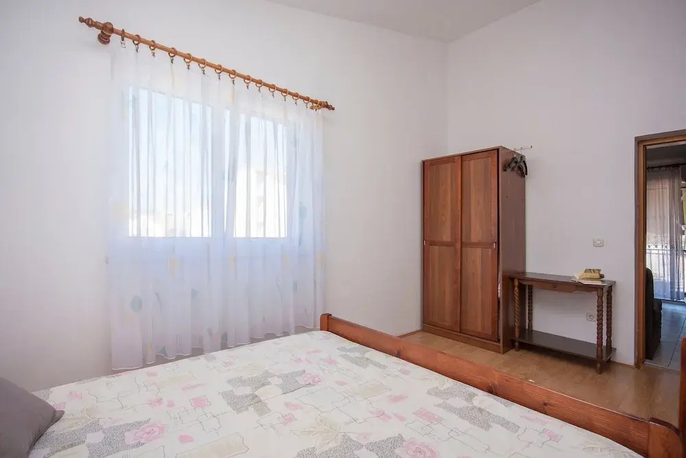 Apartments Maretic Brodarica Center