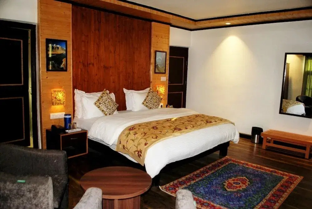 Hotel Golden Palace