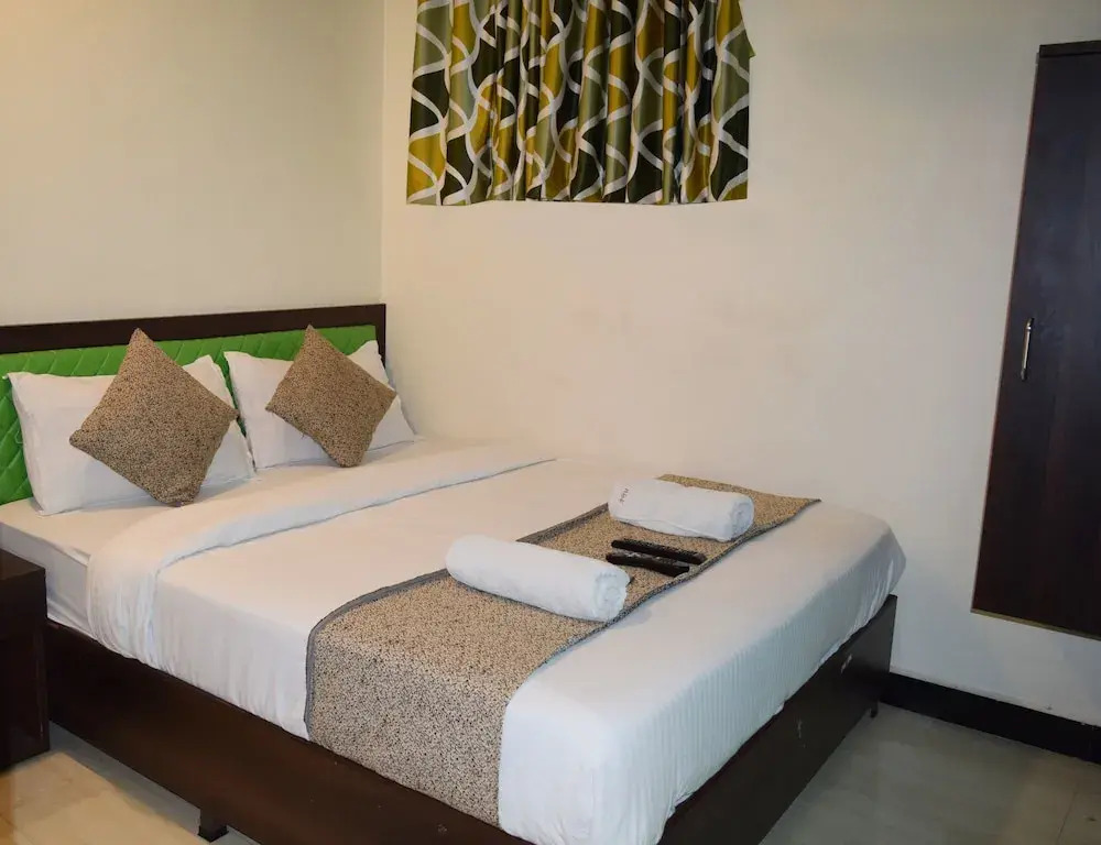 Hotel Grand Palace Inn
