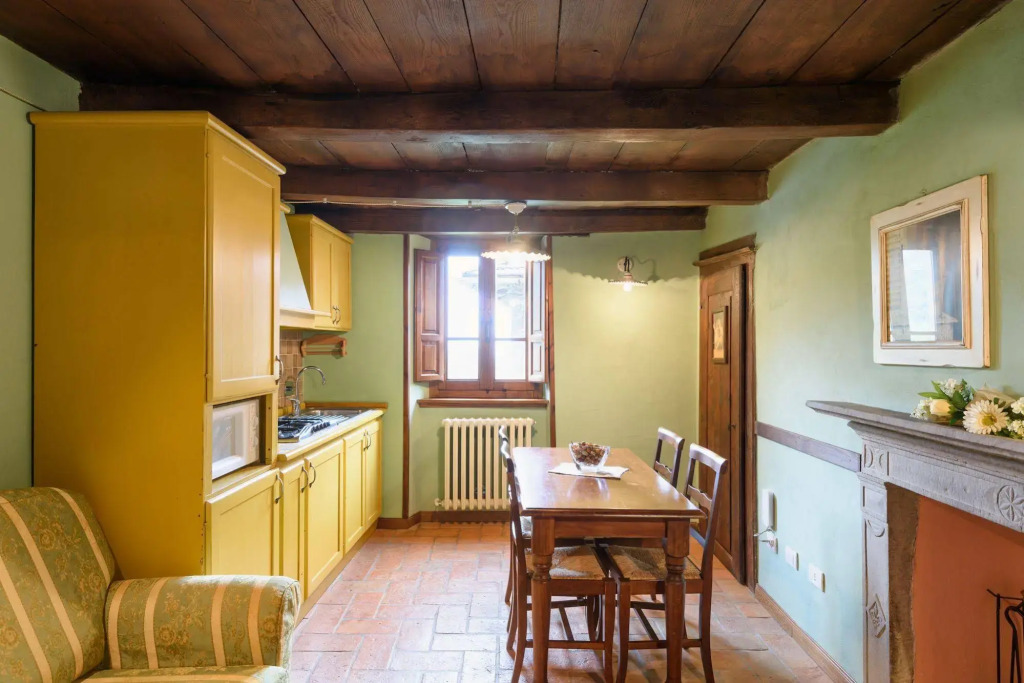 Il Borgo Dei Corsi - Charming Holiday Apartments in Tuscany