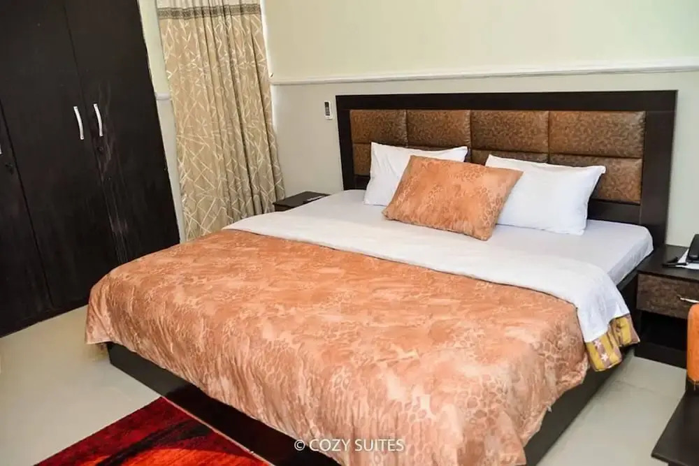 Cozy Suites