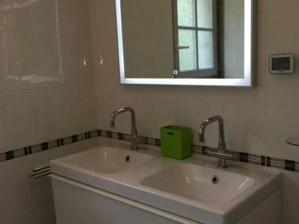 Charmante maison Touraine avec jardin clos près dAmboise - FR-1-381-377