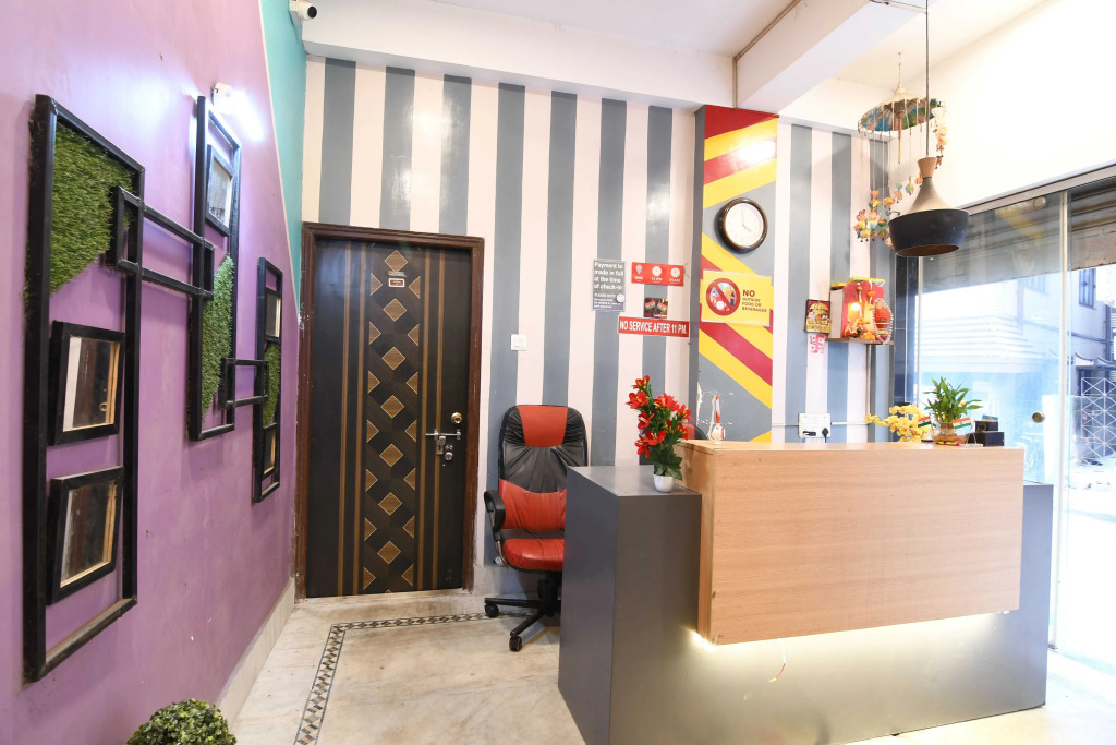 Super OYO 82026 BANGUR INN