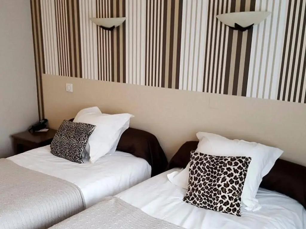 Logis Hotel Les Sapins