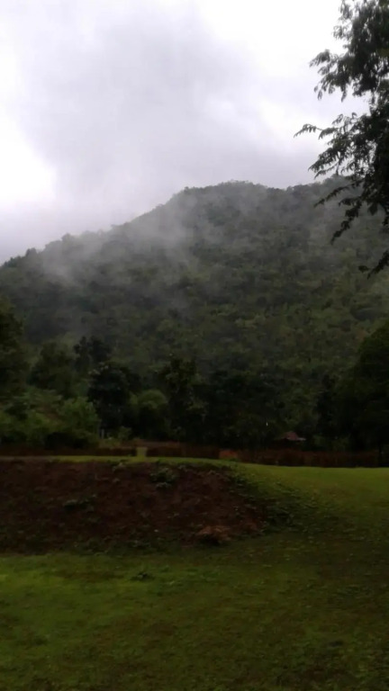 Baanrai Saiyoknoi Resort