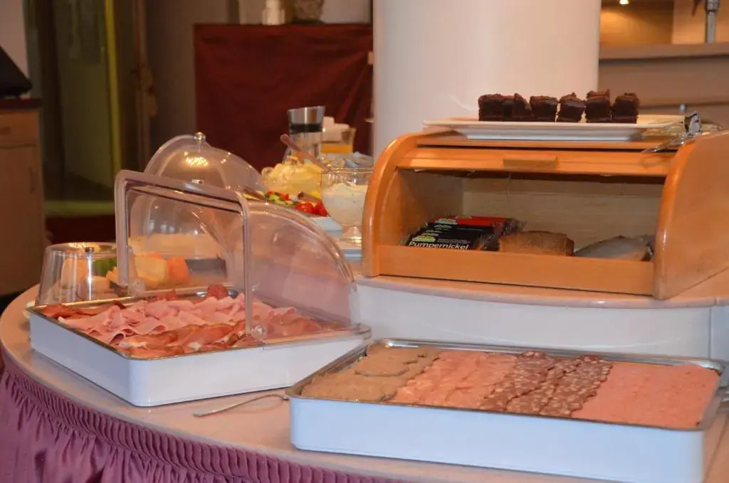 Castell Hotel & Restaurant