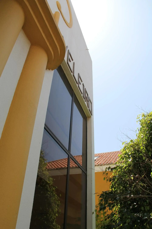 Hotel Veleiro