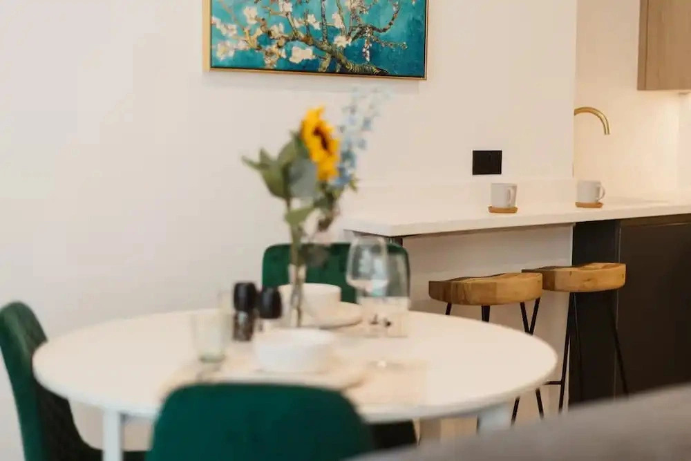 Central Leeds 1-bed Apartment Near Train Station