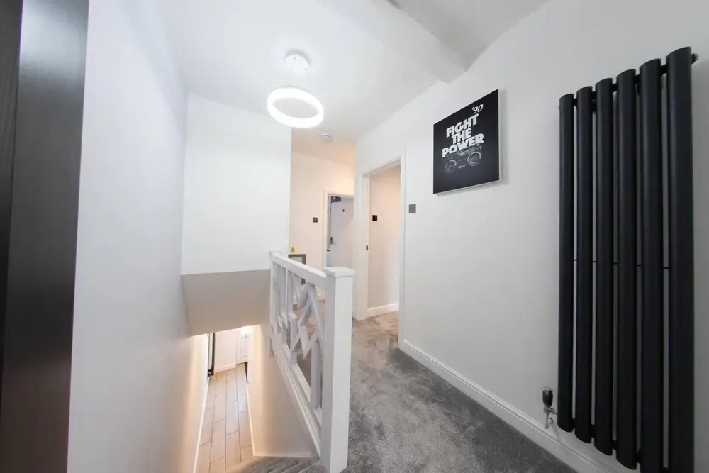 Luxury 3-bed Apartment in Bournemouth Nr Beach