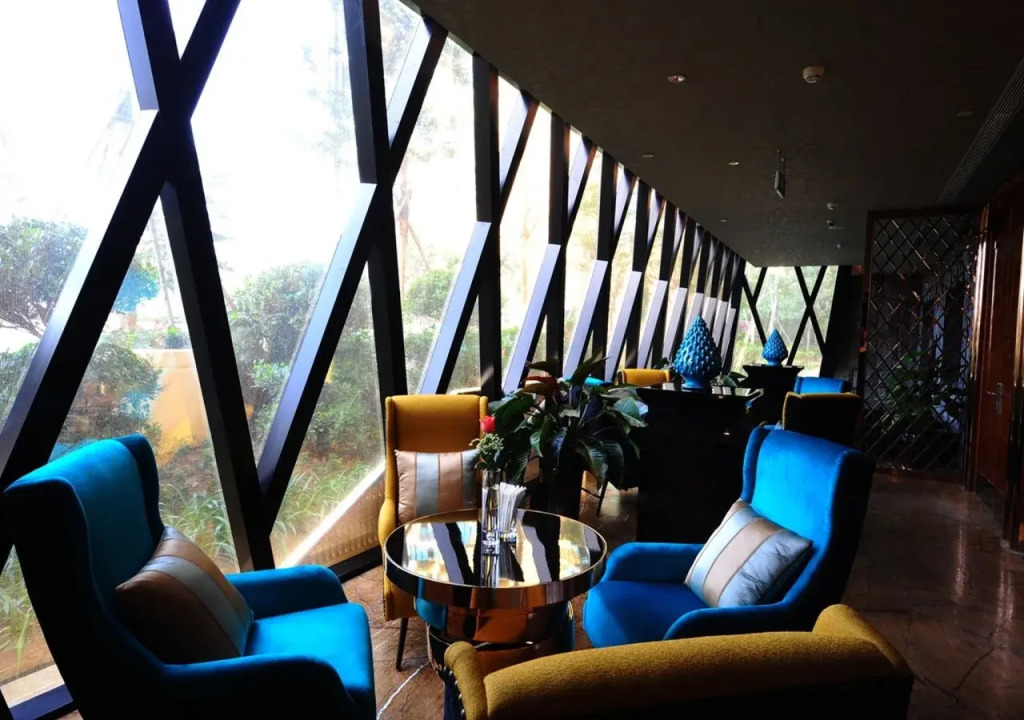Sanya Beauty Crown Hotel