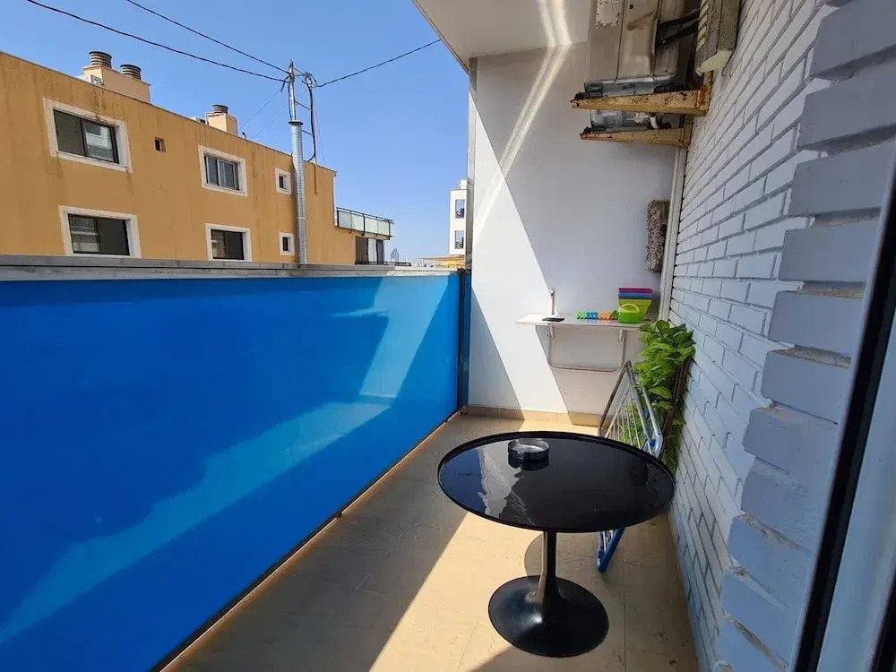 Modern Apartment by Poniente Beach