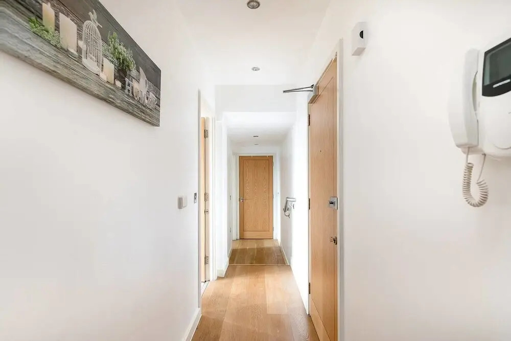 Modern 2 Bed In The Heart Of Ealing Broadway