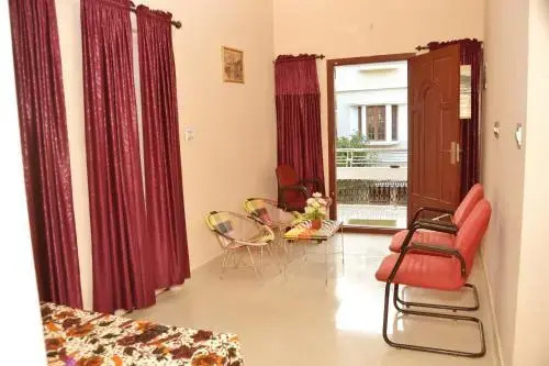 SHEEBAS HOMESTAY