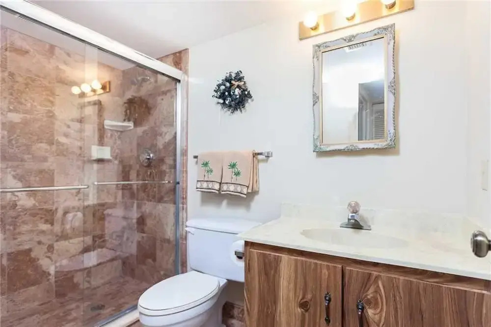Shores Club 703 - Two Bedroom Condo