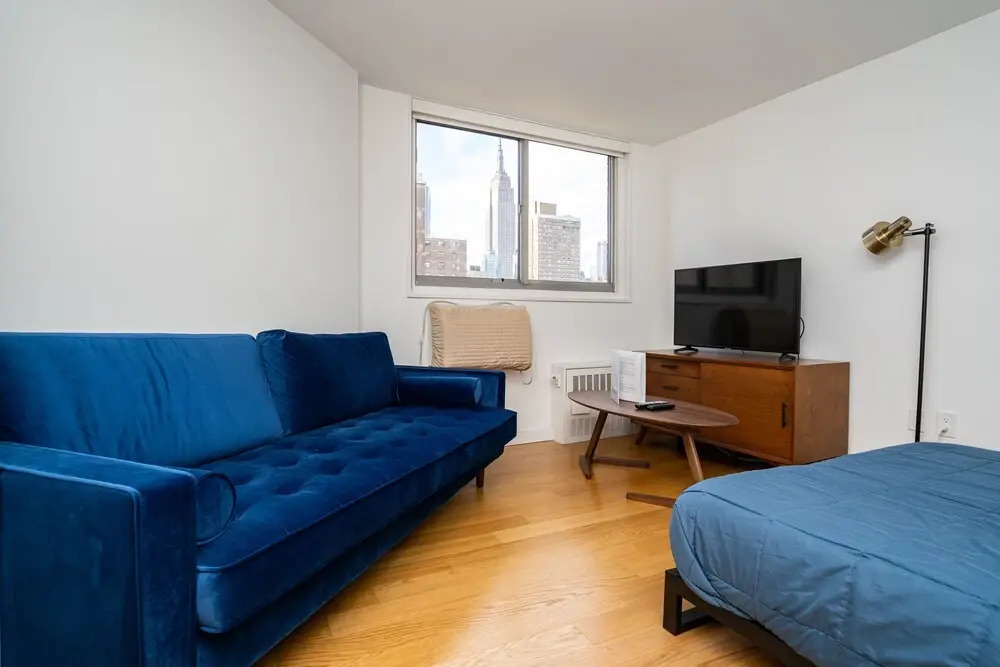 2ND Ave Apartments 30 Day Rentals
