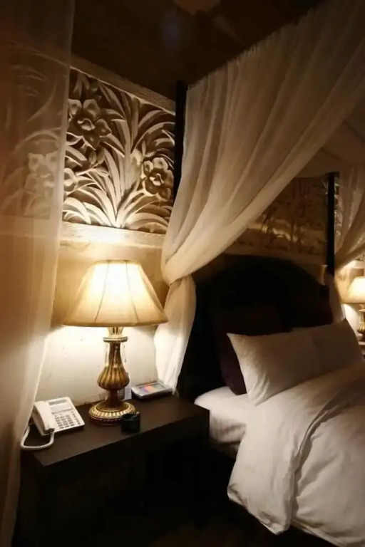 The Yorker Deluxe Motel