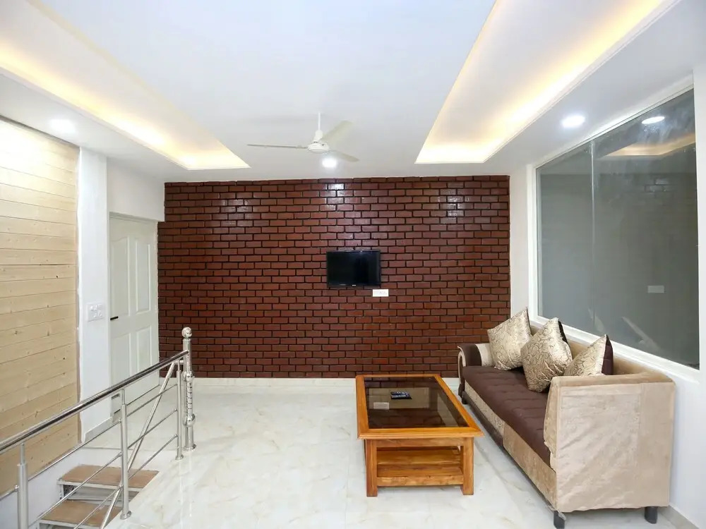 OYO 13769 Home Spacious 3BHK Kasauli