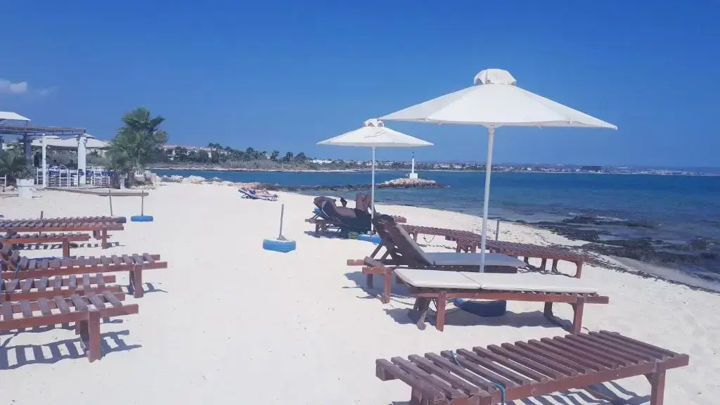 Liopetri 2-bed Apt, Sleeps 6, Pool, 10min to Beach
