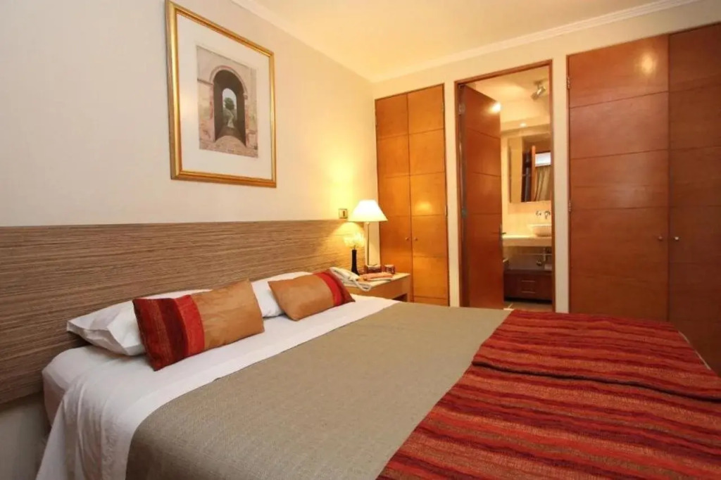 RQ Providencia Apartments