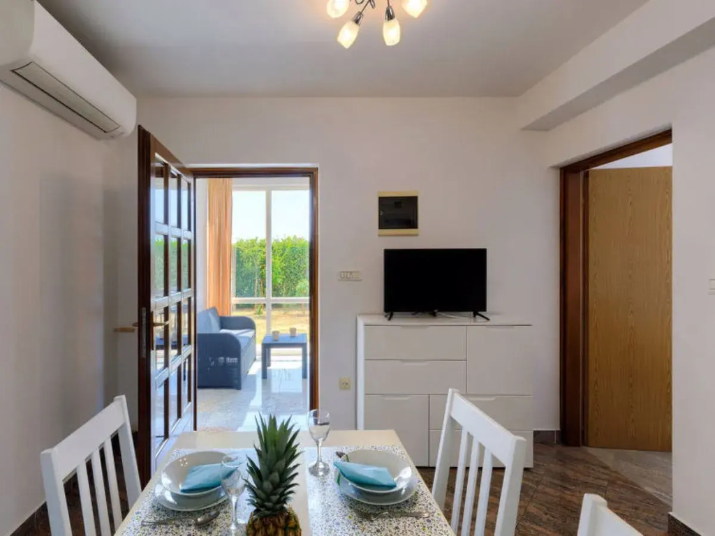 House Goga Labin