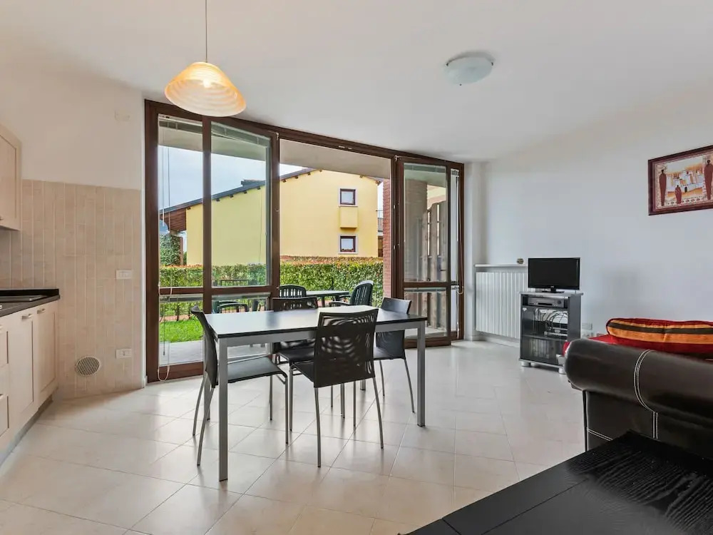 Bright Holiday Home in Lazise Italy With Swimming Pool