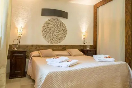 La Villa Apartments