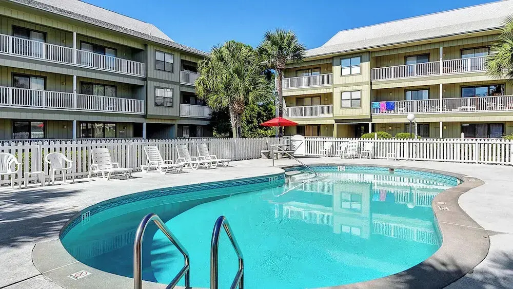 Beachwood Villas 10C - 2 Complex Pools, Tennis, Modern Coastal Charm