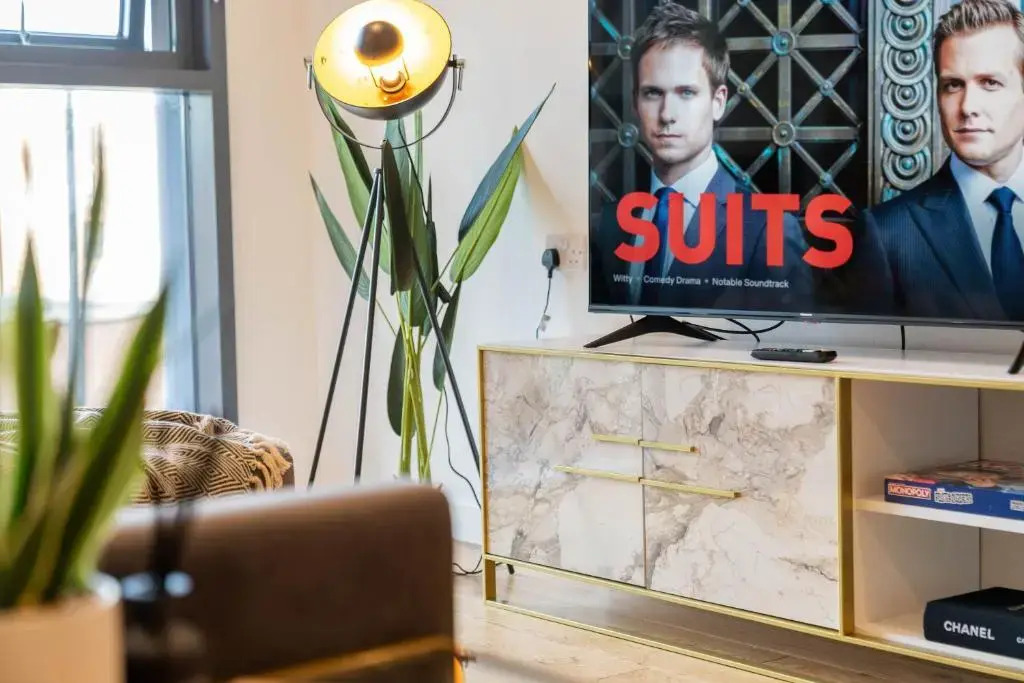 CALIBER STAYS Apartments & Homes - The Nemesis Suite- Two Bedroom Serviced Apartment - City Centre