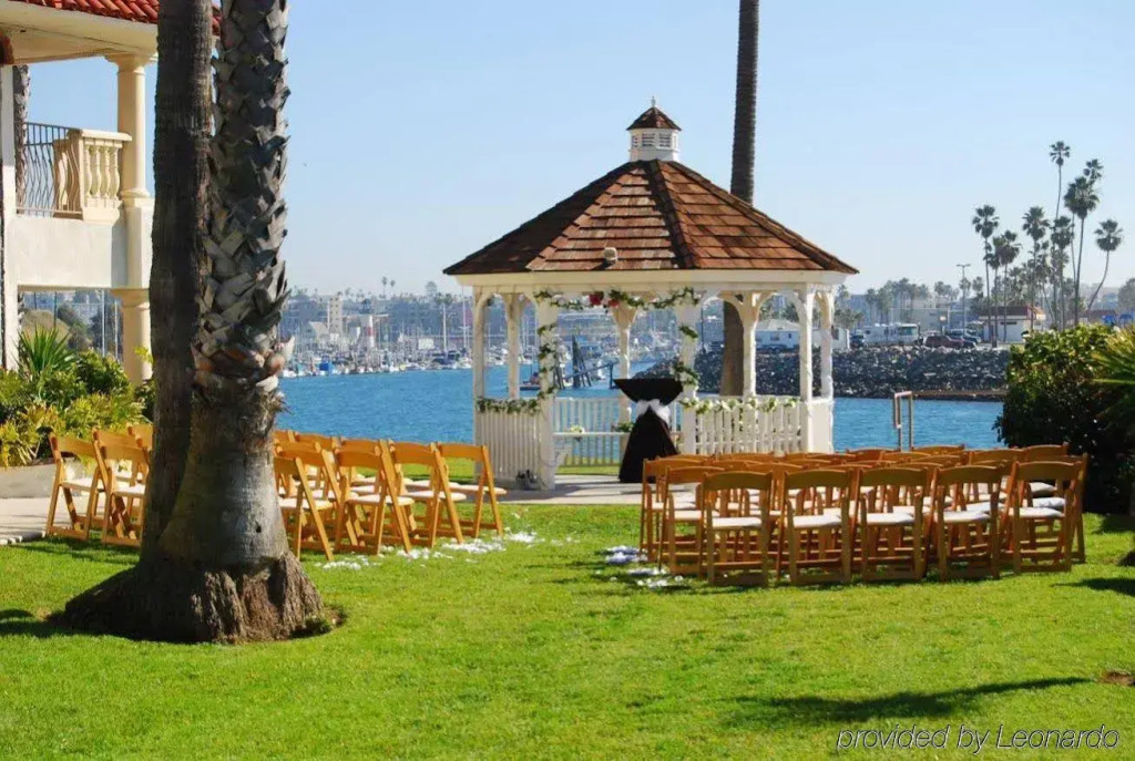 Oceanside Marina Suites - A Waterfront Hotel