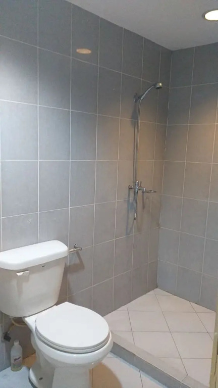 B Hive Dormitory - Hostel
