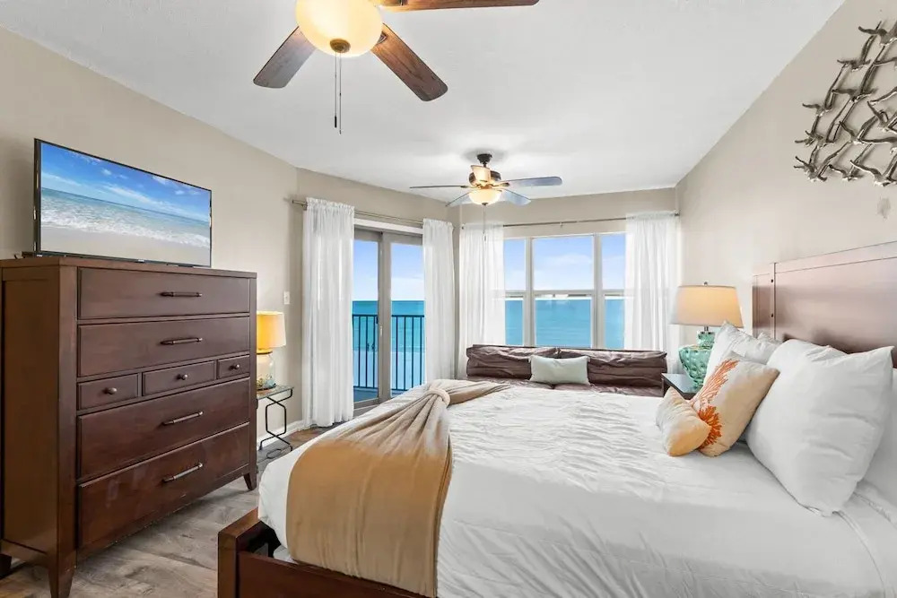 Emerald Towers West 3001 - Cozy Cove