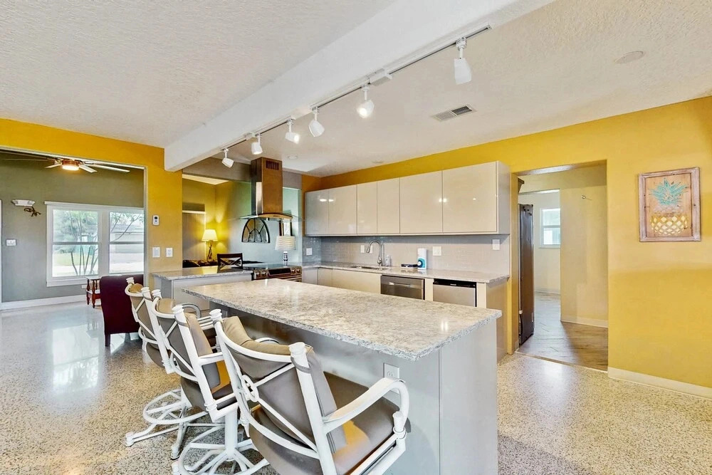 358 Angelo Ln