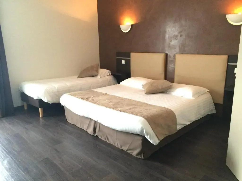 Hôtel-Restaurant Le Calice Du Gevaudan - A75