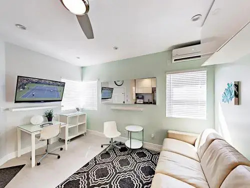 Art Deco Beach Townhouse