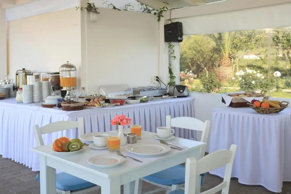 Galazio Kima Apartments - Bougainvillea Top Floor Suite 10