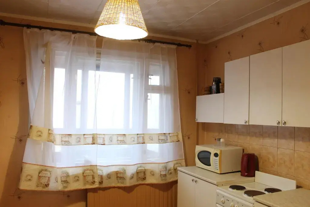 FlatHome24 on Prospekt Bolshevikov 9
