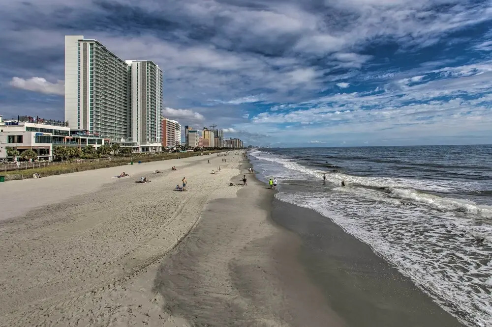 Steps to Boardwalk: Condo w/ Pool in Myrtle Beach